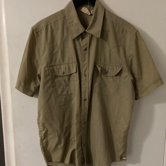 Quiksilver shirt - Picture 1 of 10